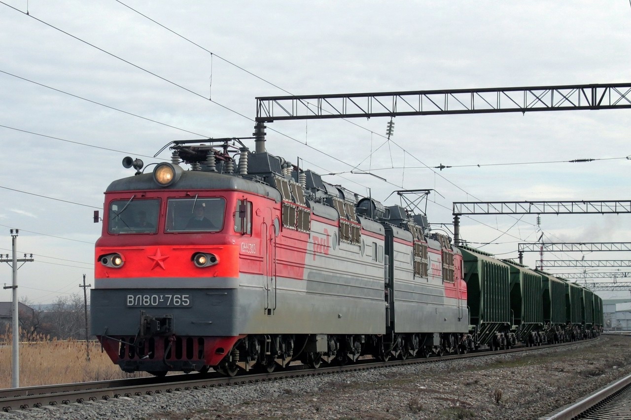 ВЛ80Т-765