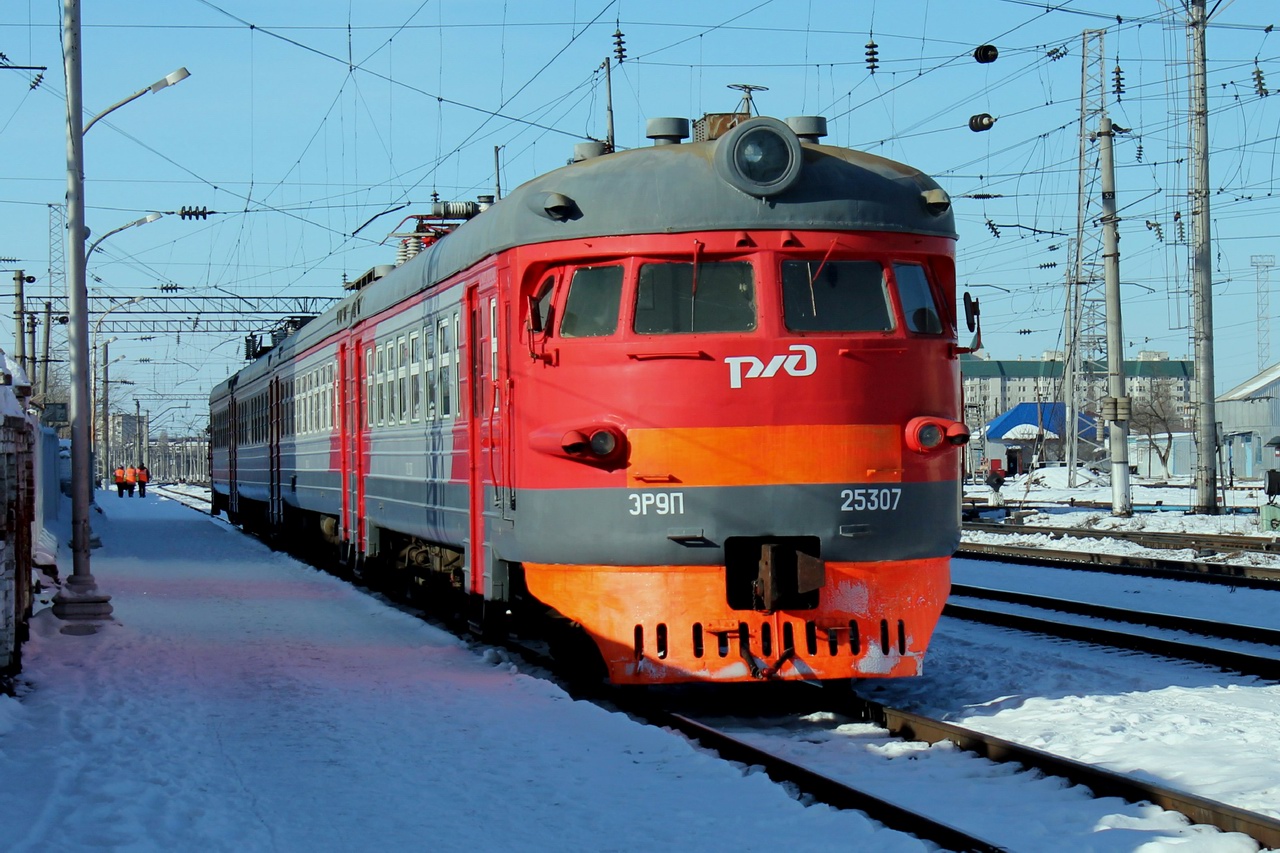 ЭР9П-253
