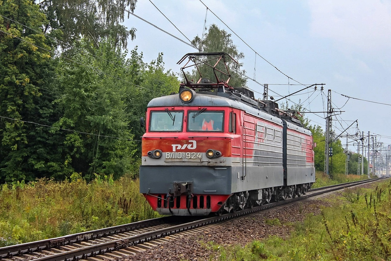 ВЛ10У-924