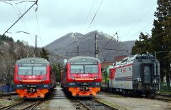 ЭД4М-1032 (Северо-Кавказская железная дорога); ЭД4М-1036 (Северо-Кавказская железная дорога)