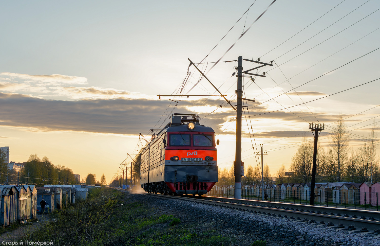 ВЛ10У-903; Photo sketches (October Railway)
