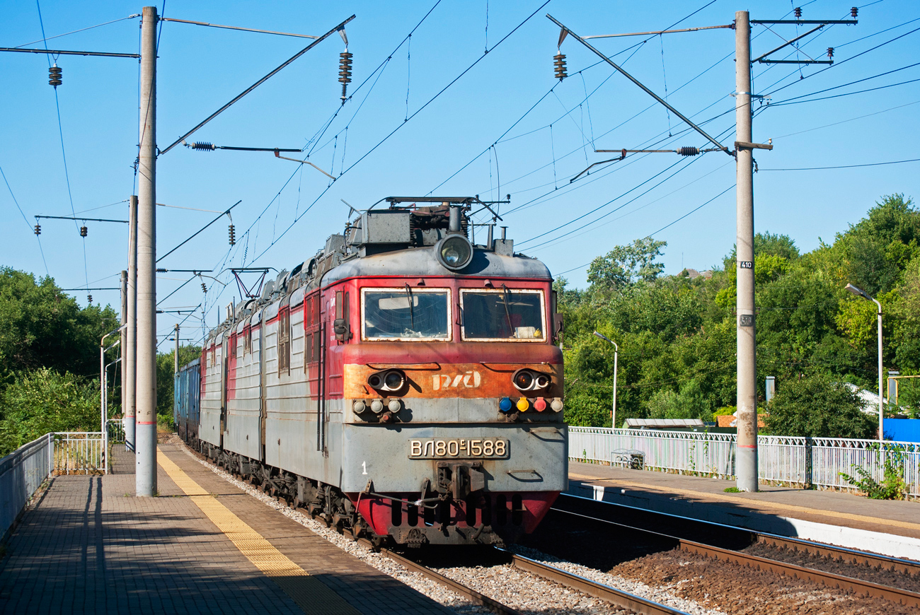 ВЛ80С-1588