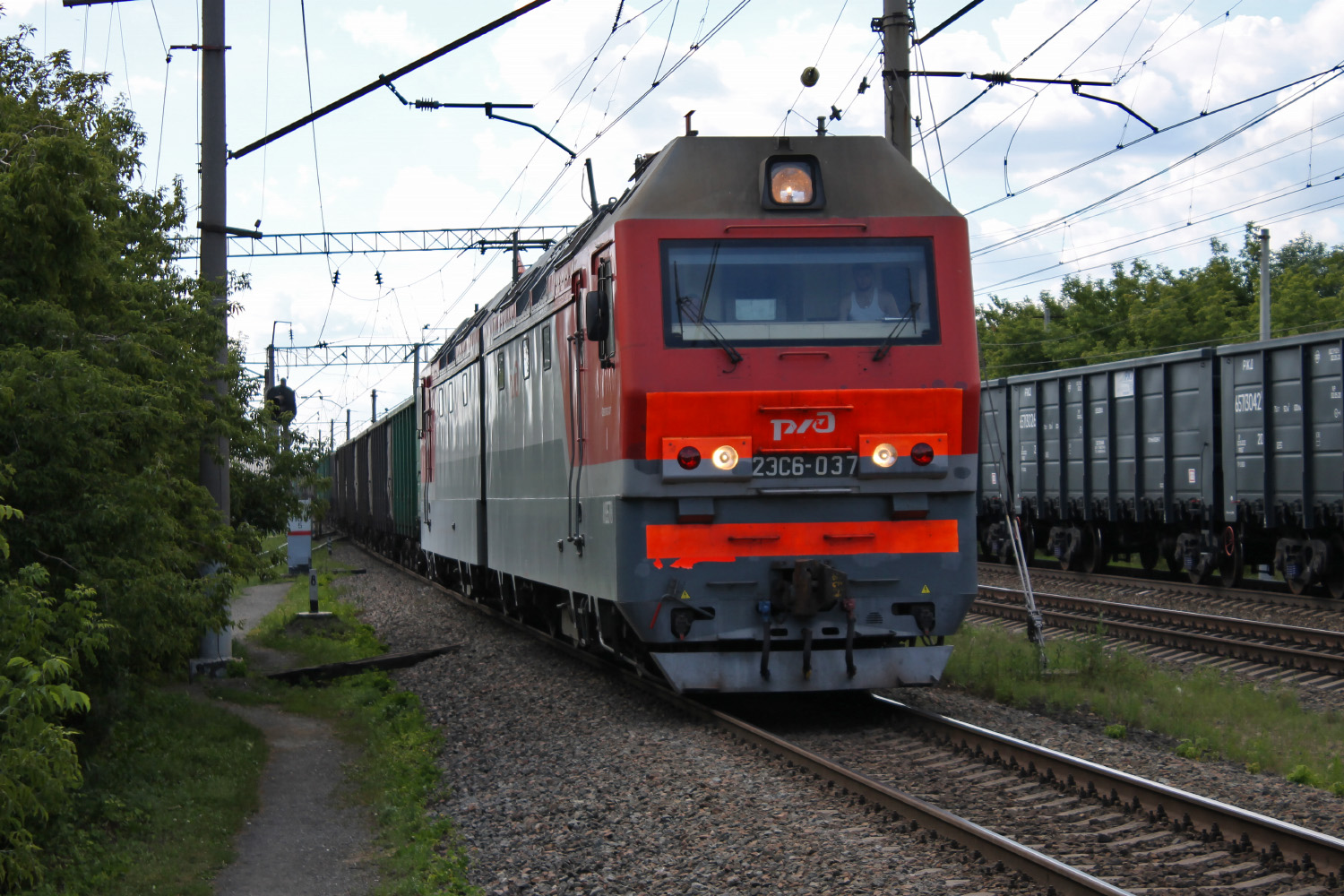 2ЭС6-037