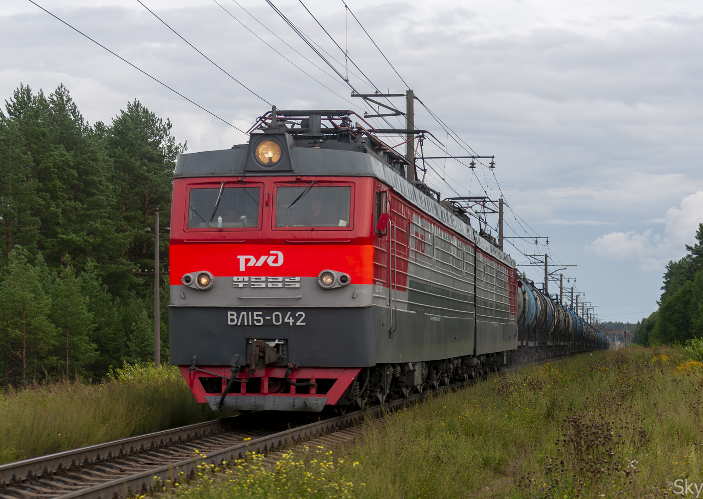ВЛ15-042