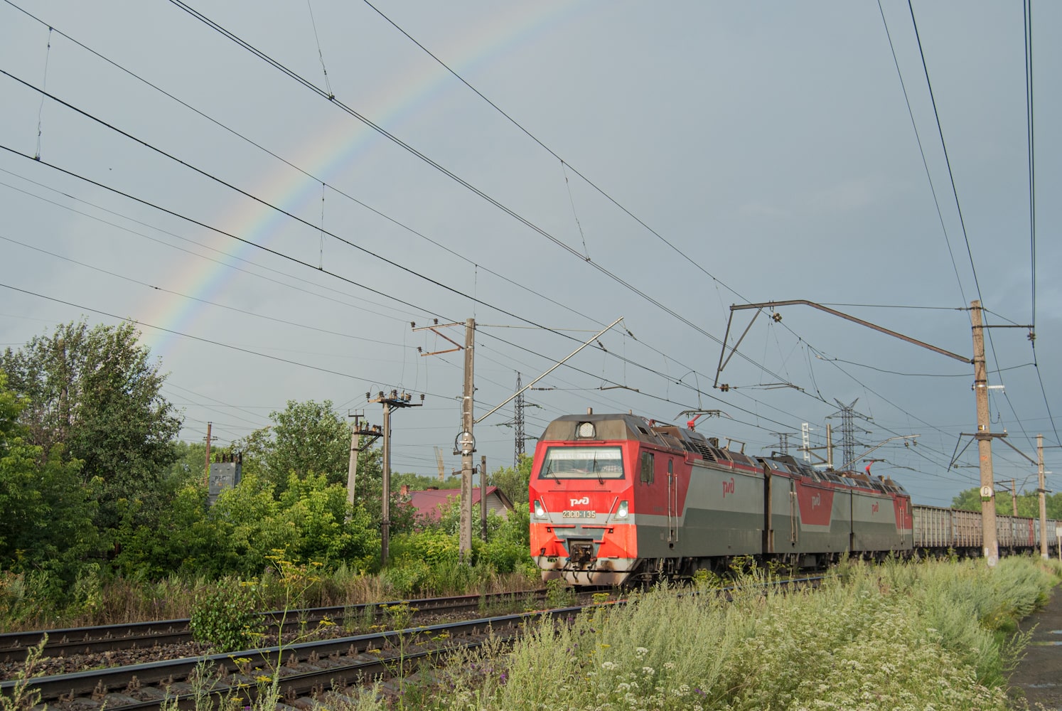 2ЭС10-135; Фотозарисовки (Свердловская железная дорога)