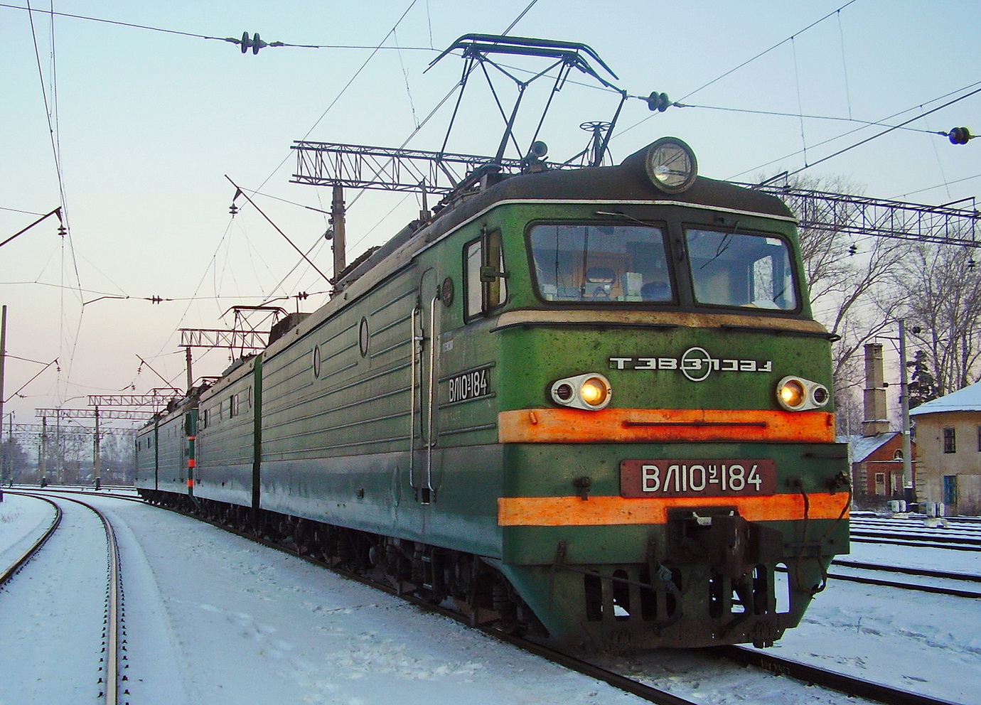 ВЛ10У-184