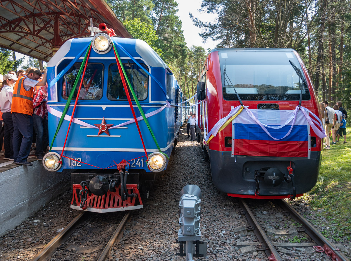 ТУ2-241; ТУ10-032; Фотозарисовки (Московская железная дорога)