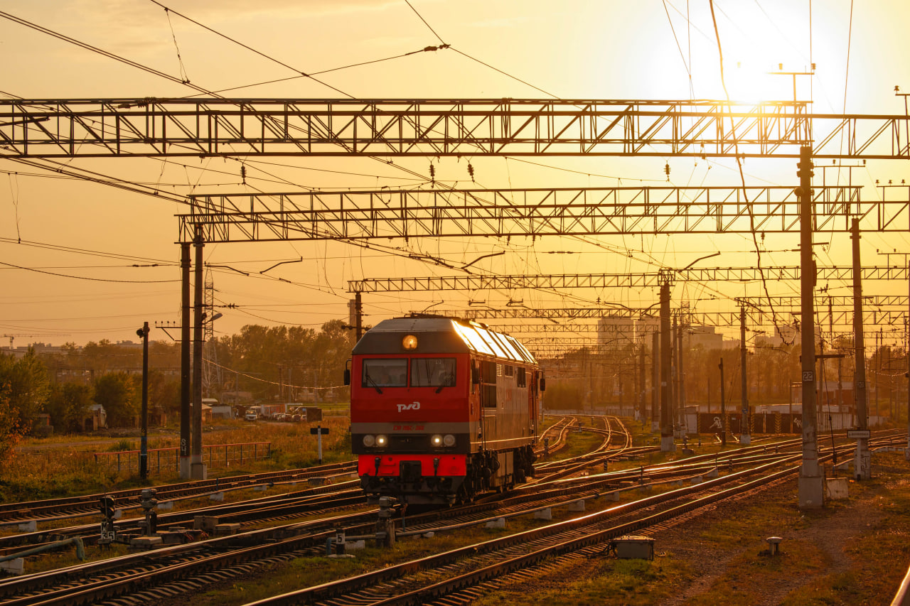 ТЭП70БС-366; Фотозарисовки (Октябрьская железная дорога)