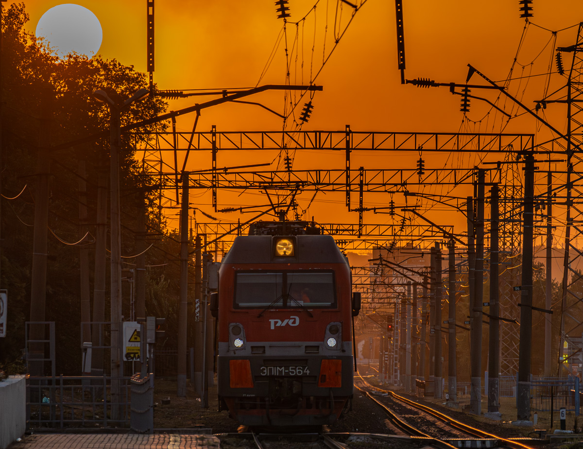 ЭП1М-564; Фотозарисовки (Северо-Кавказская железная дорога)