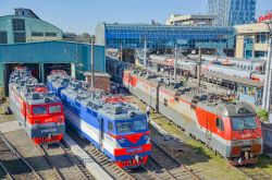 ВЛ80С-1339 (Gorky Railway); 2ЭС5К-378 (Gorky Railway); ВЛ82М-069 (October Railway)