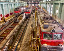 ВЛ10-1565 (Kuybyshev Railway); ВЛ10У-616 (Kuybyshev Railway); ВЛ10У-440 (Kuybyshev Railway)