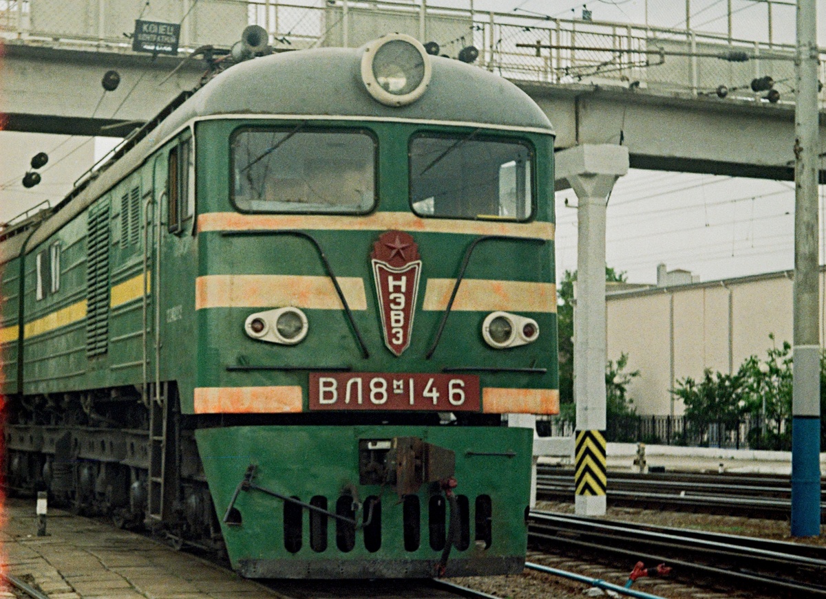 ВЛ8М-146