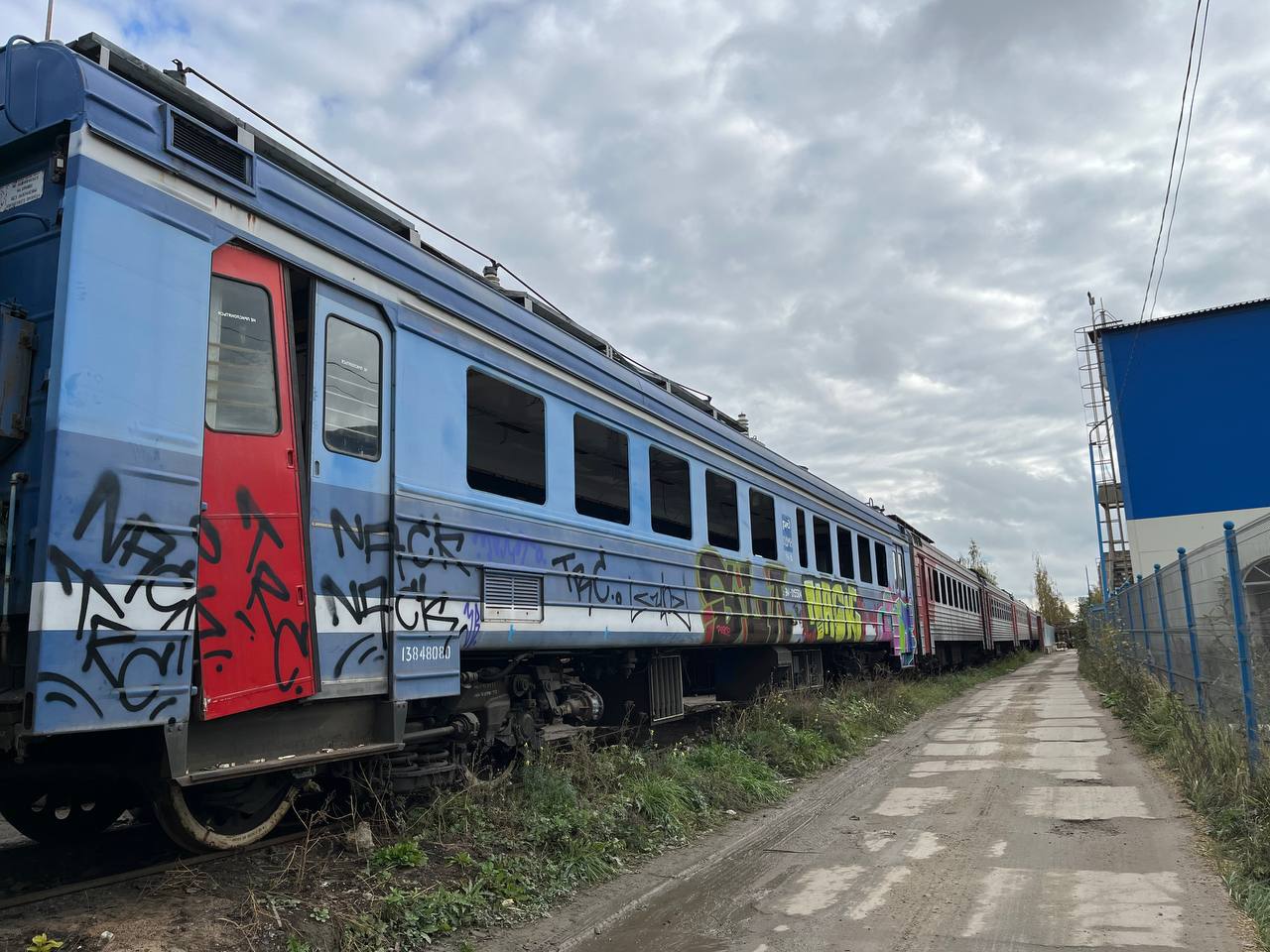 ЭД9М-0145; Пассажирские и служебные вагоны (Октябрьская железная дорога)