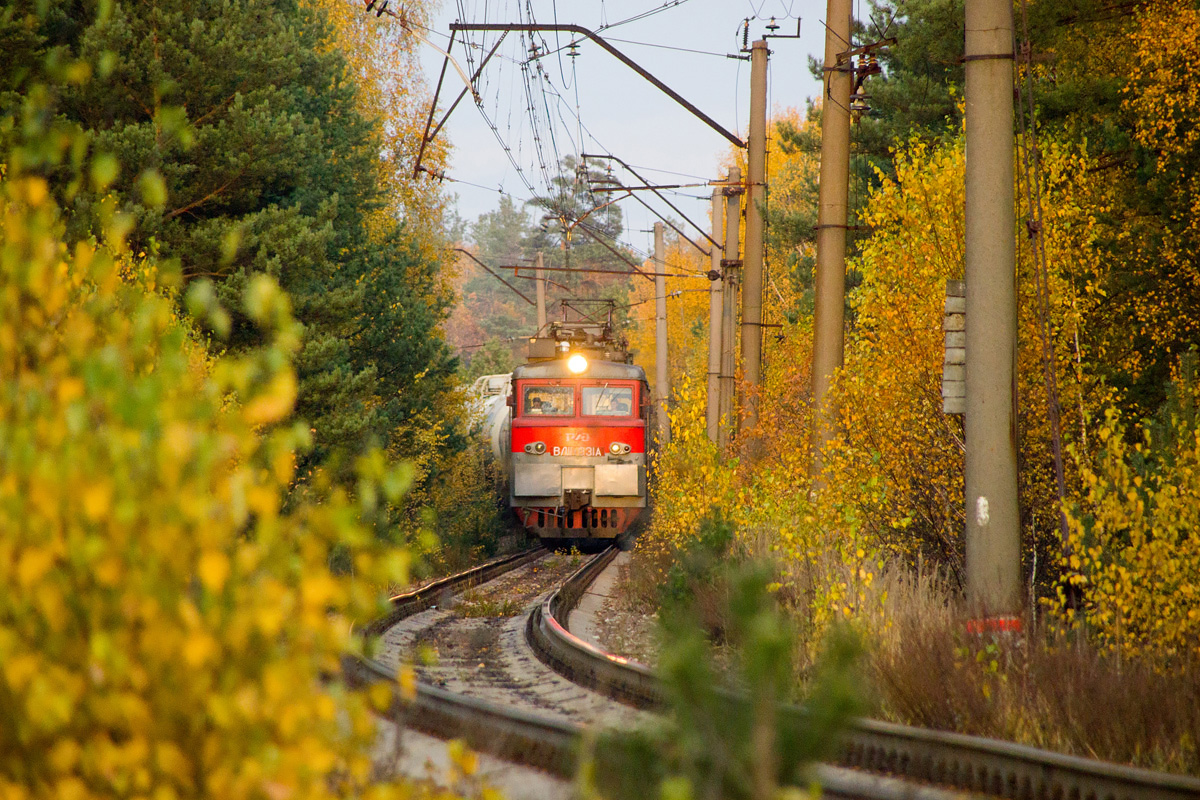 ВЛ11.8-831