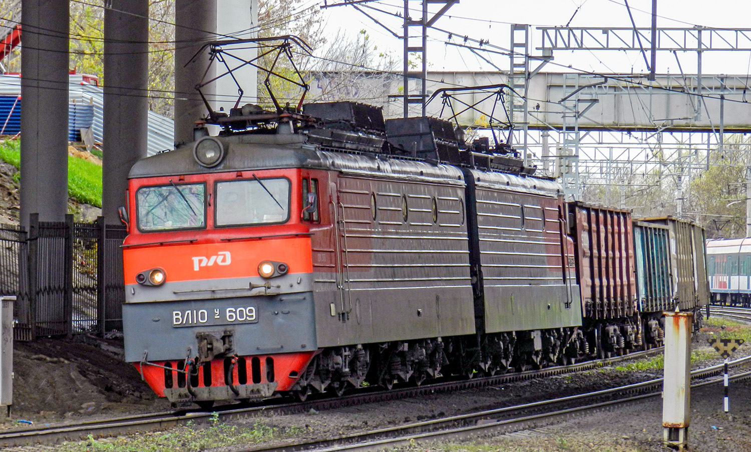 ВЛ10У-609