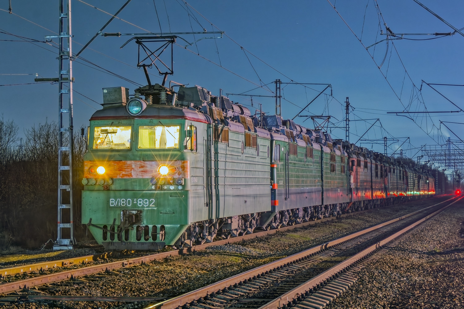 ВЛ80С-892