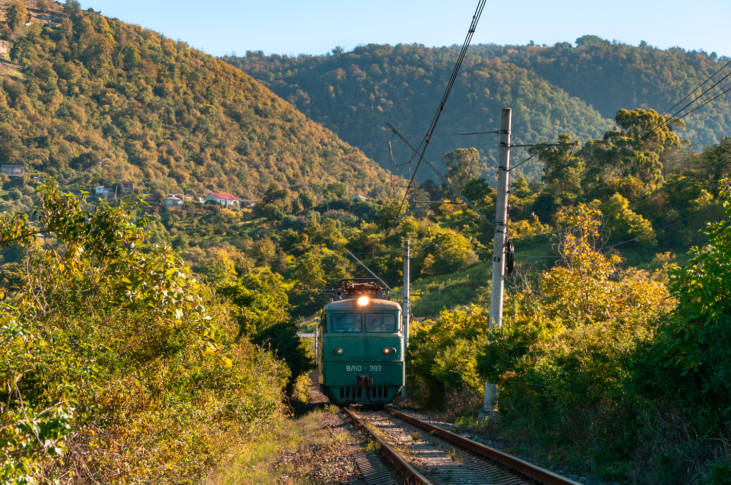 ВЛ10-393