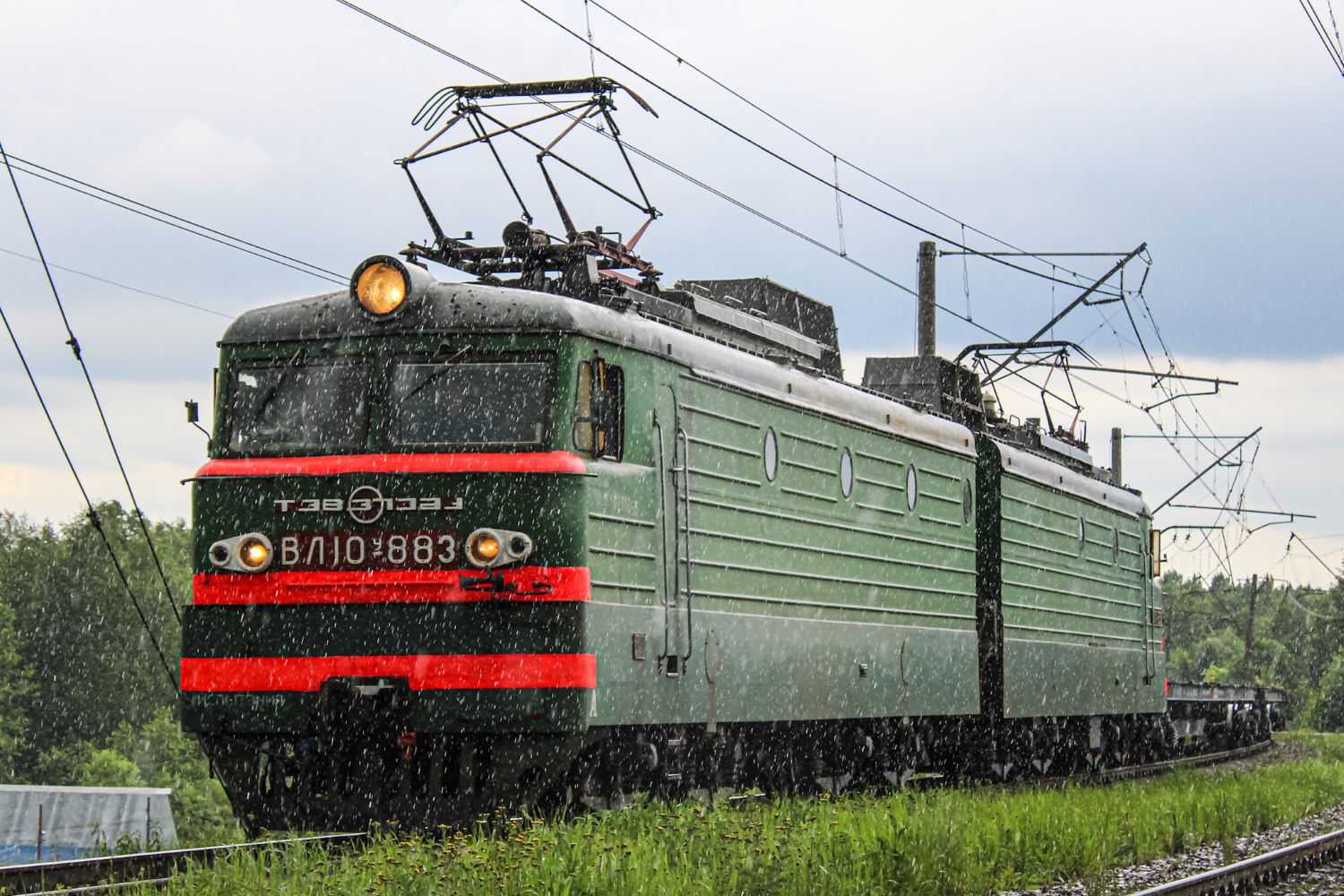 ВЛ10У-883