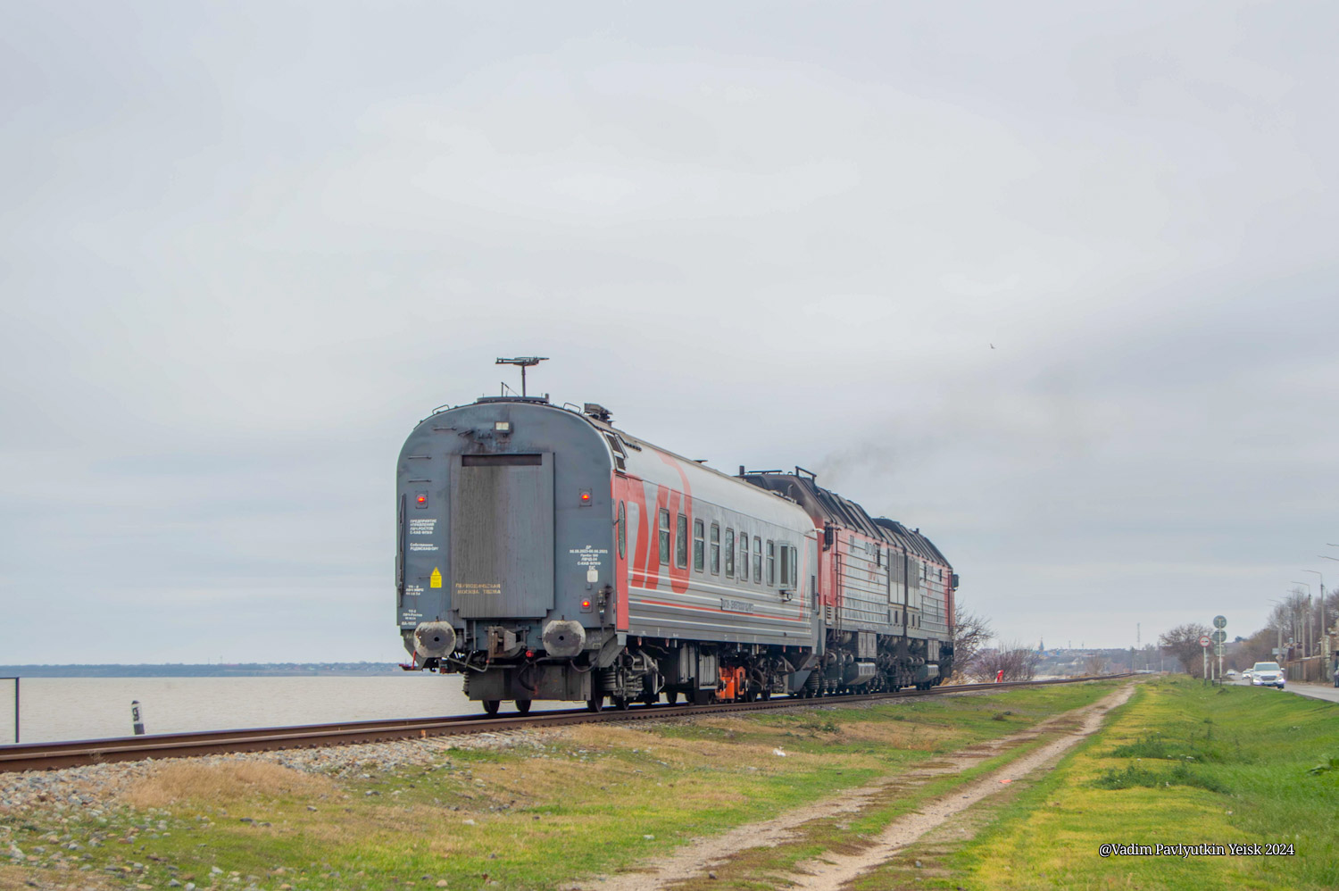 Пассажирские и служебные вагоны