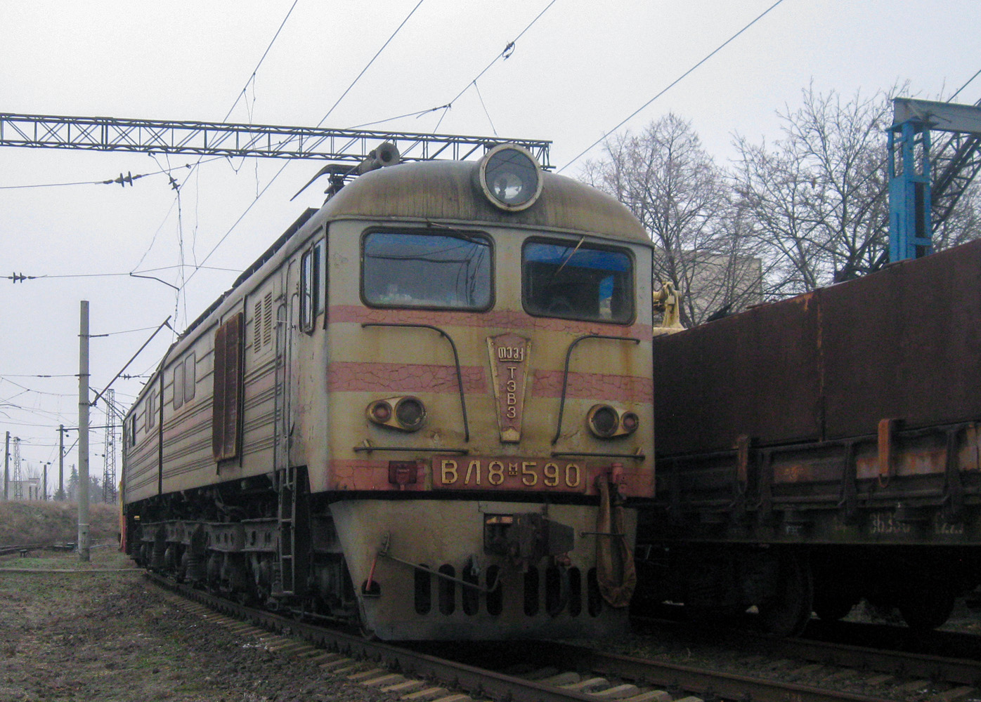 ВЛ8М-590