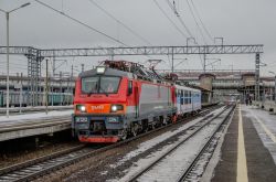 ЧС200-009 (October Railway); ЭП20-014 (Moscow Railway)