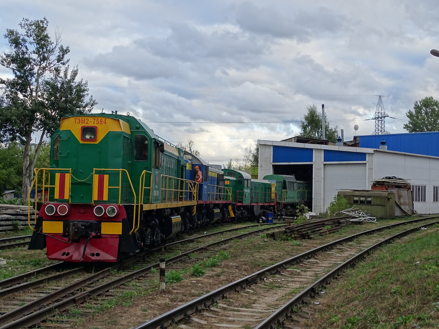 ТЭМ2-7584