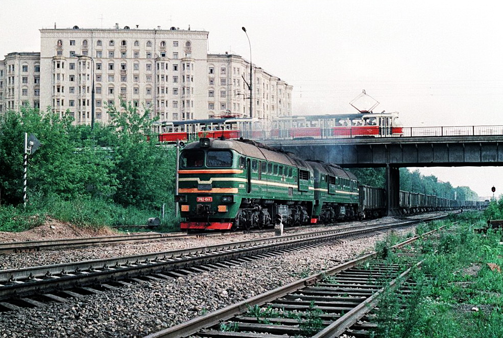 2М62-1044