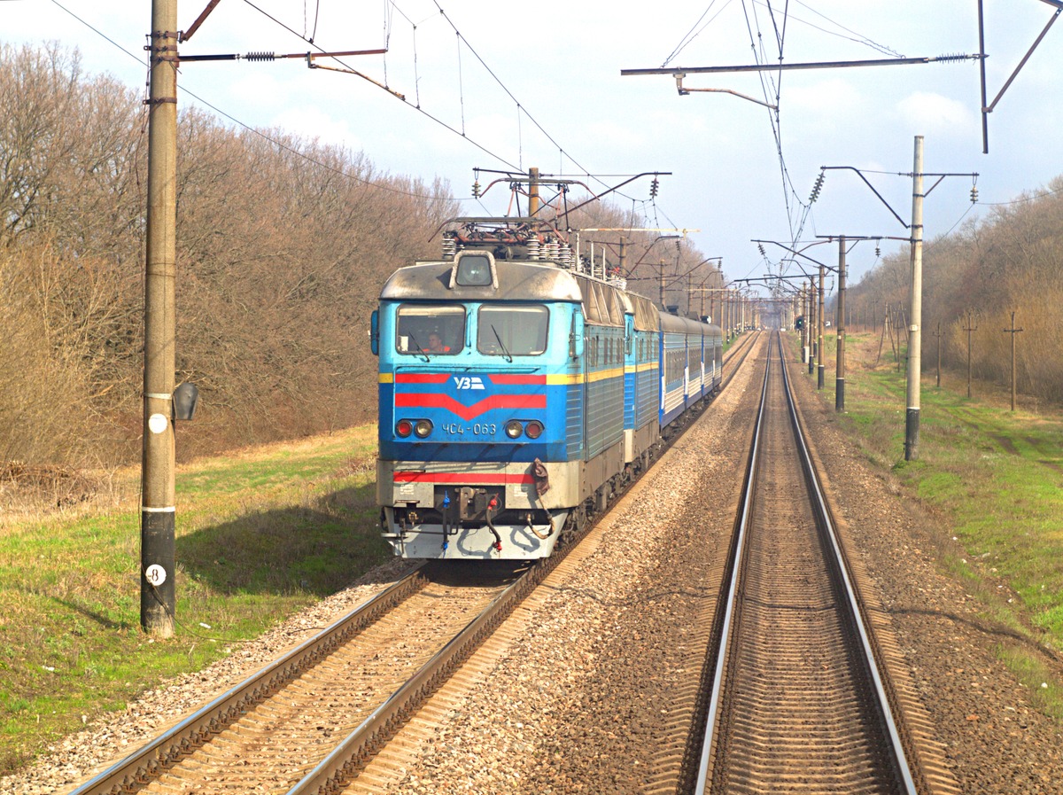 ЧС4-063