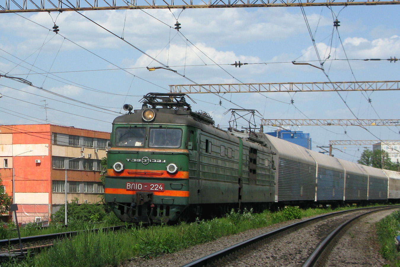 ВЛ10-224
