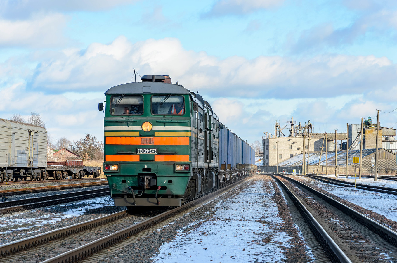 2ТЭ10МК-3372