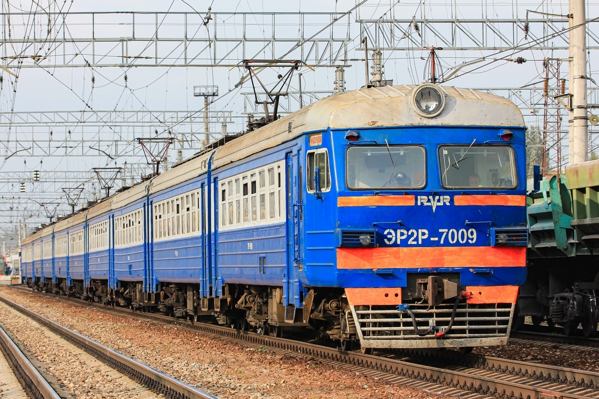 ЭР2Р-7009