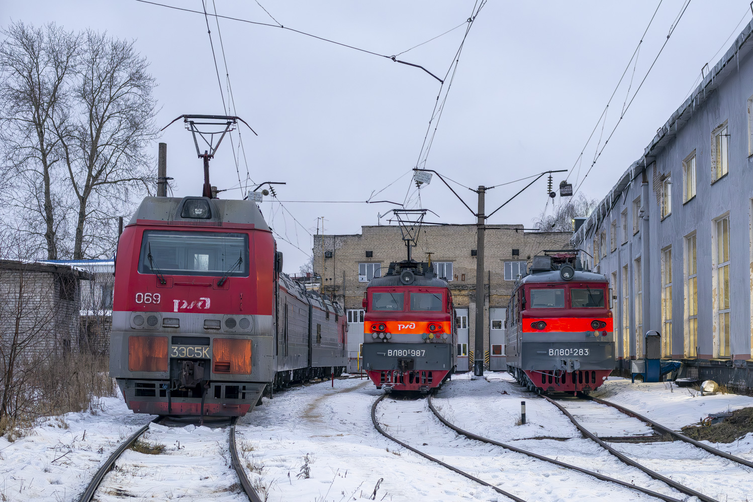 3ЭС5К-069; ВЛ80С-987; ВЛ80С-283