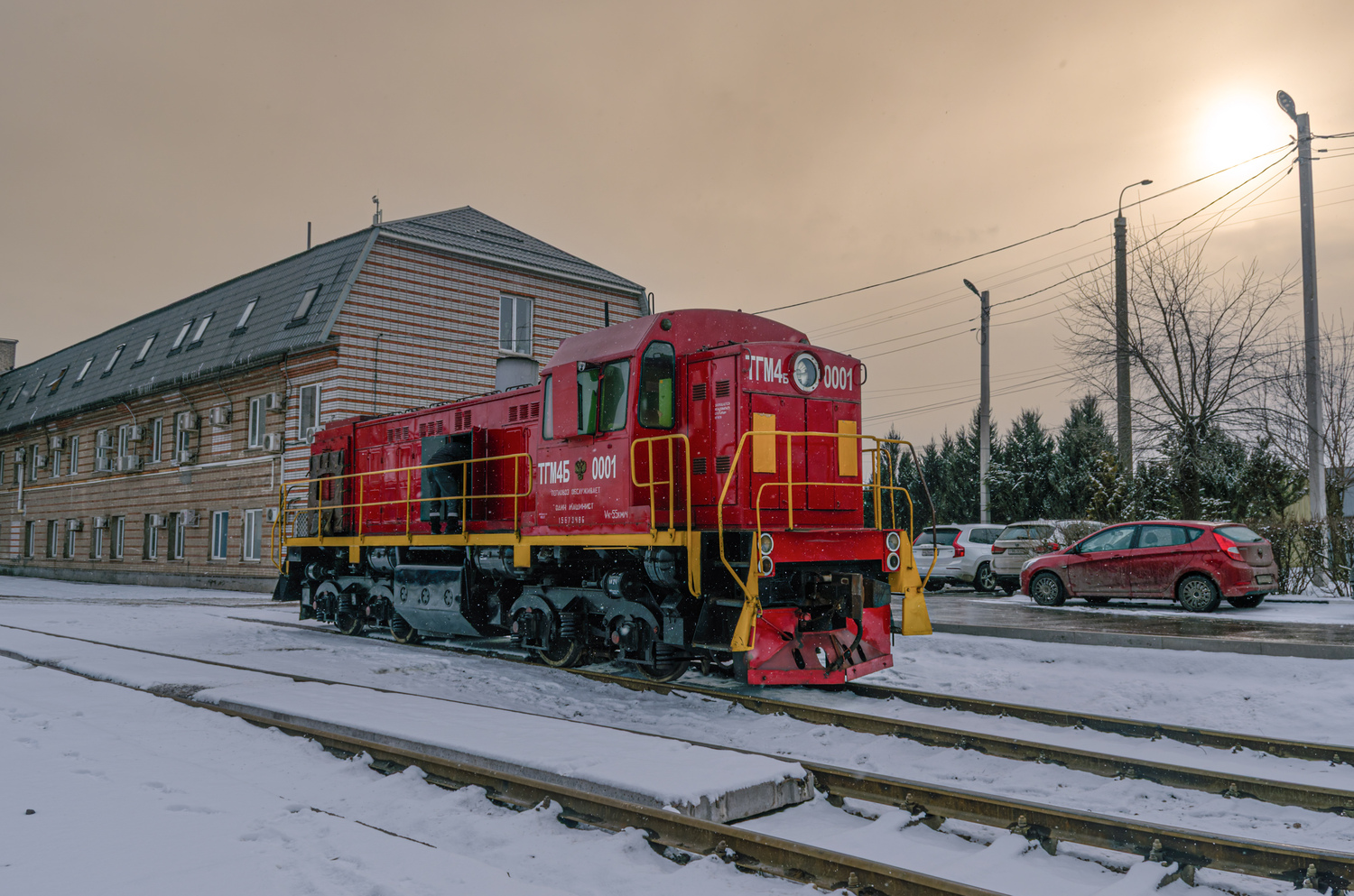 ТГМ4Б-0001
