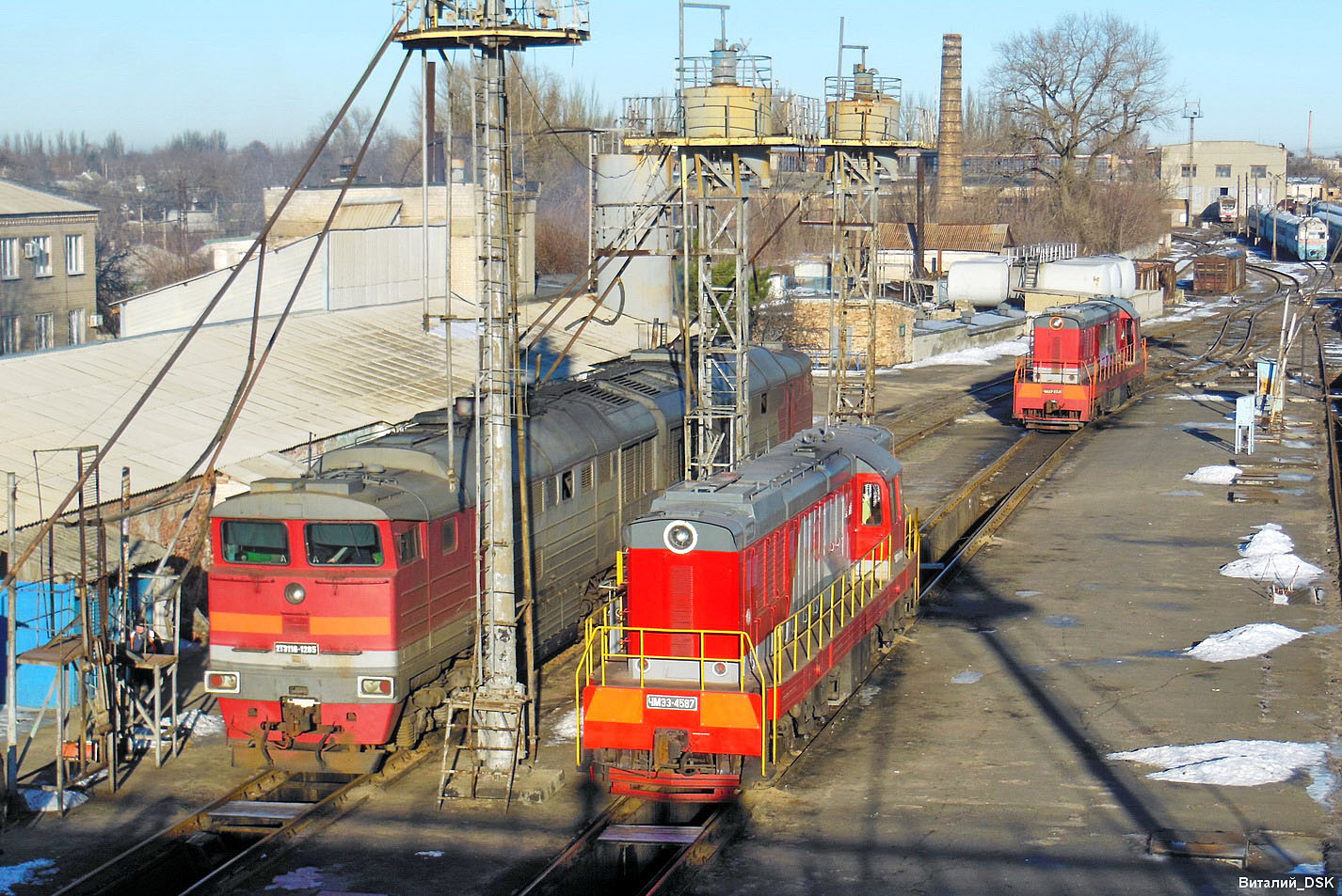 2ТЭ116-1285; ЧМЭ3-4587