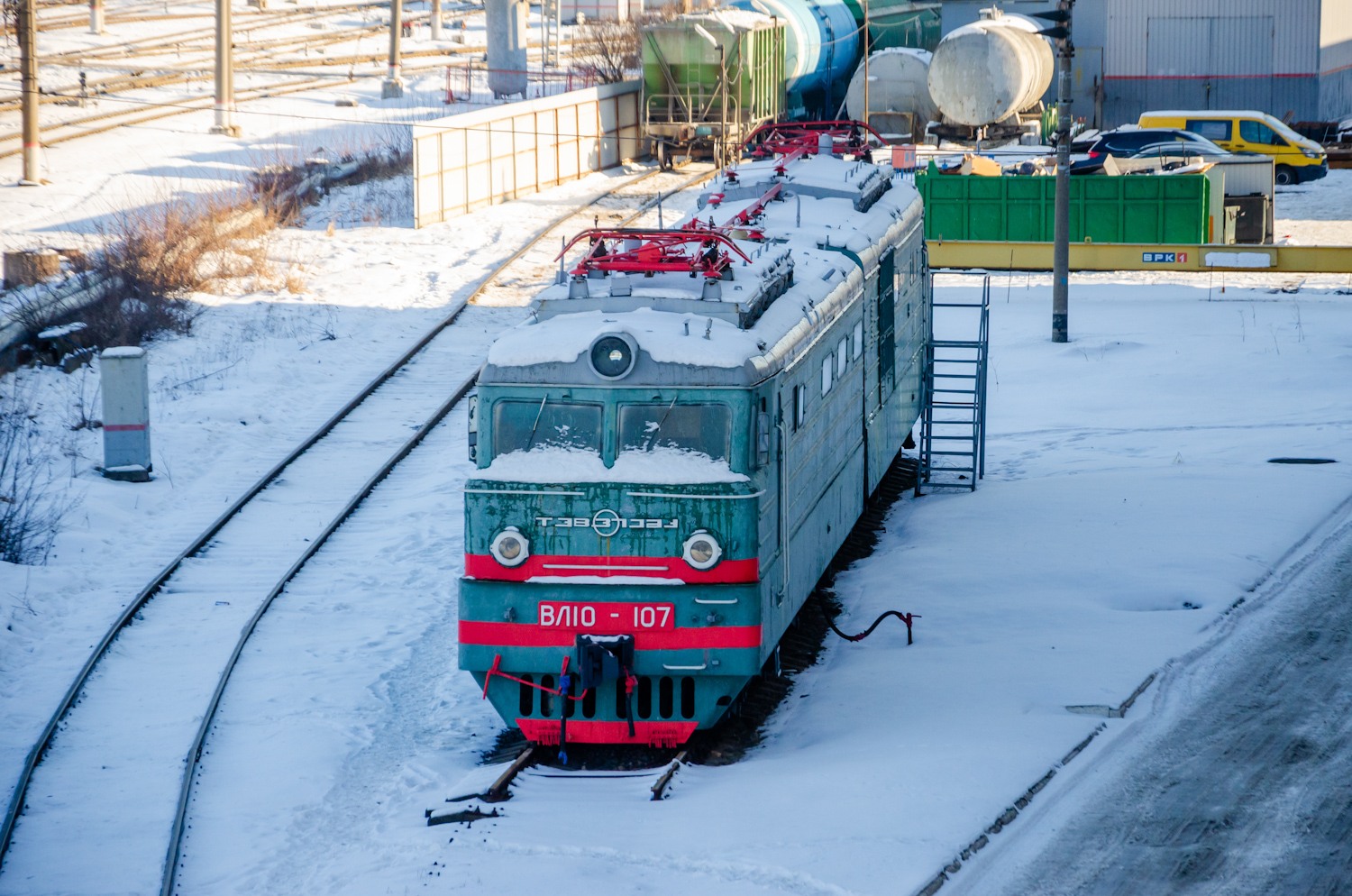 ВЛ10-107