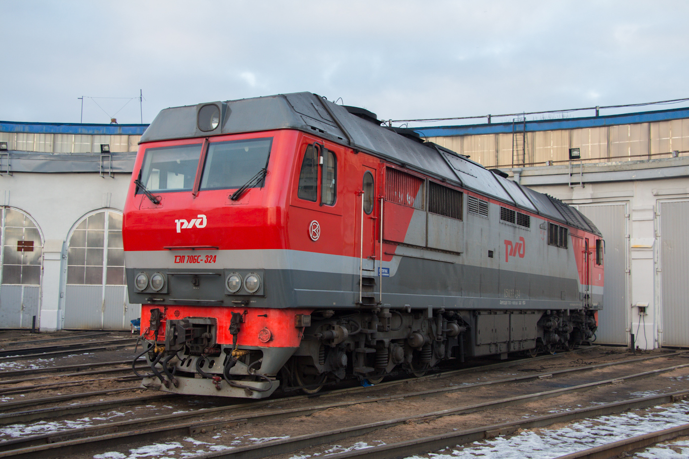 ТЭП70БС-324