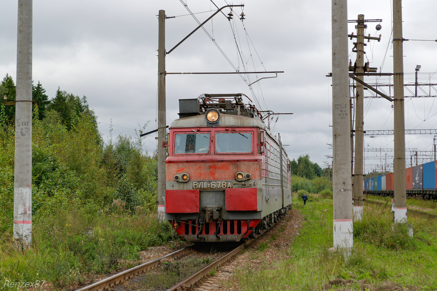 ВЛ11.8-678