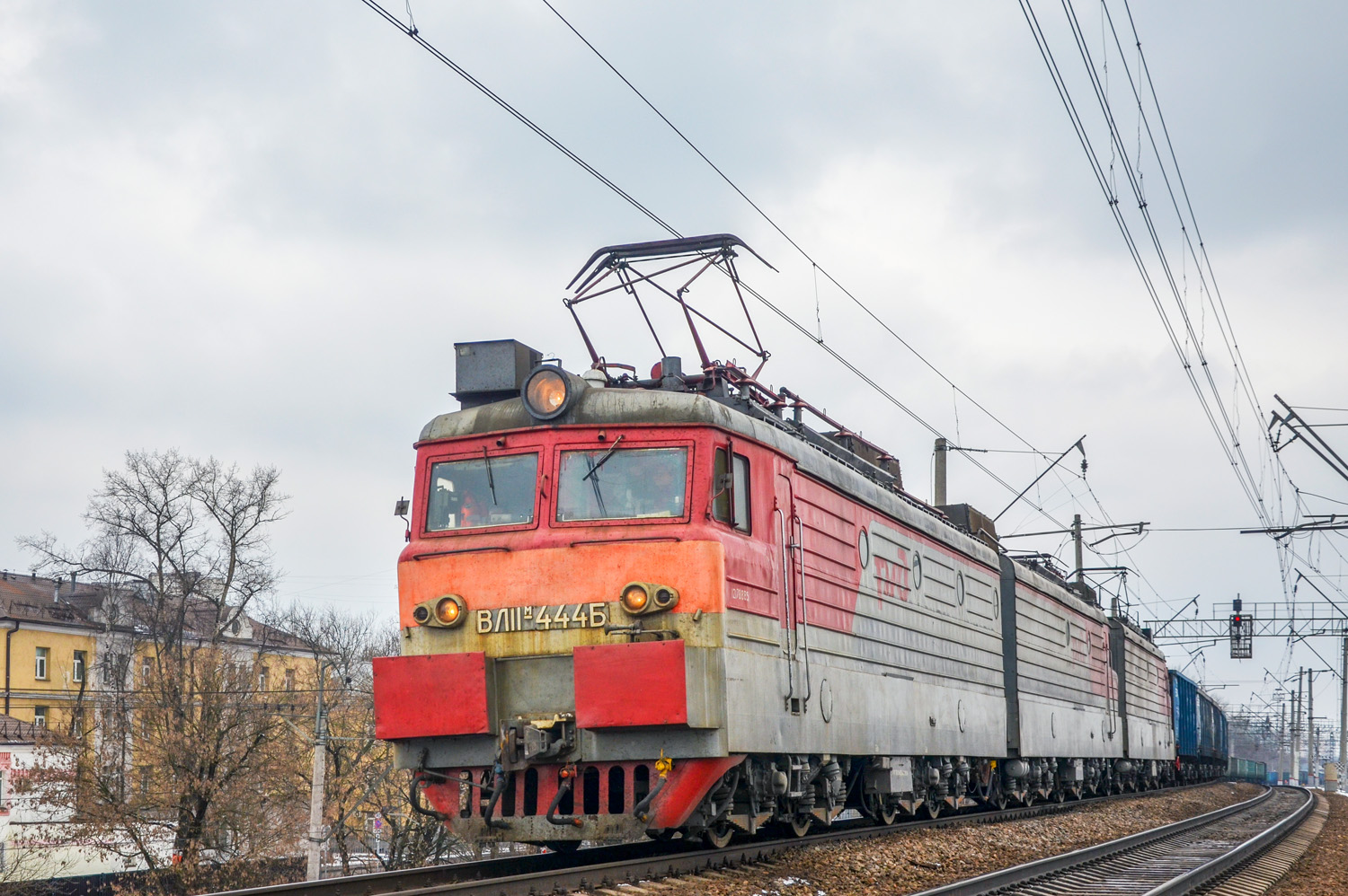 ВЛ11М-444
