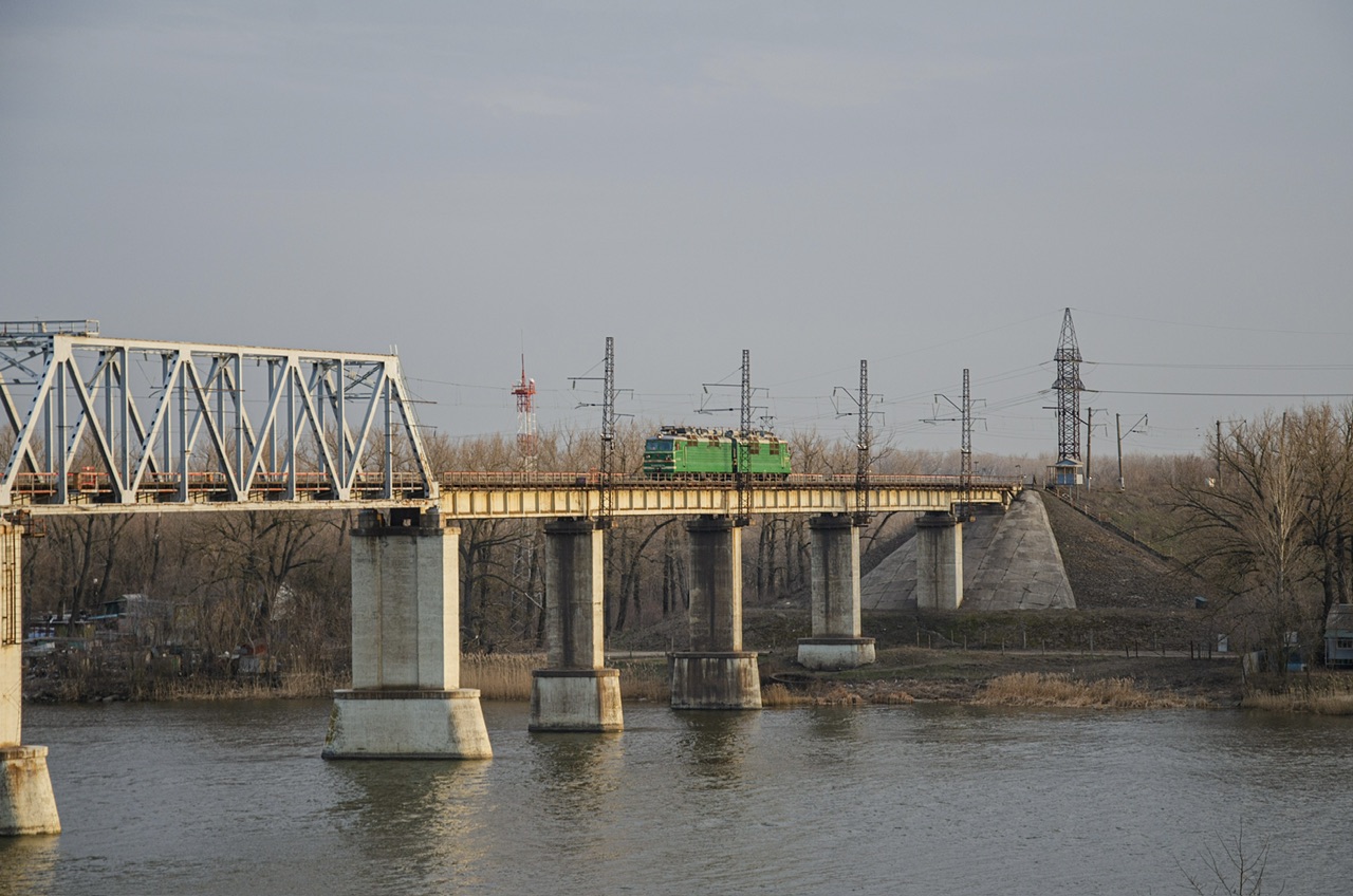 ВЛ80С-674