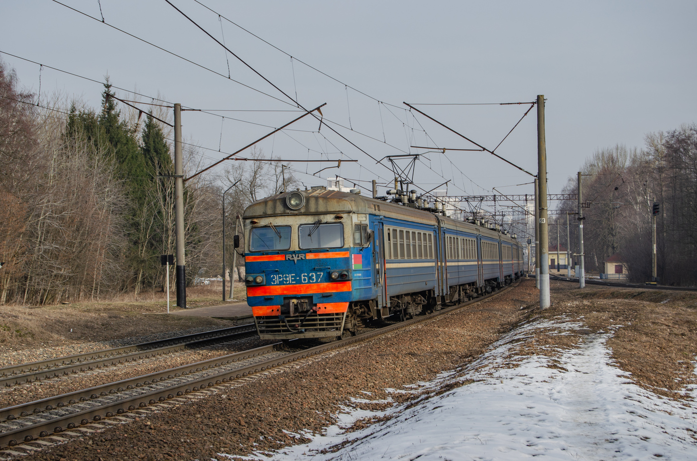 ЭР9Е-637