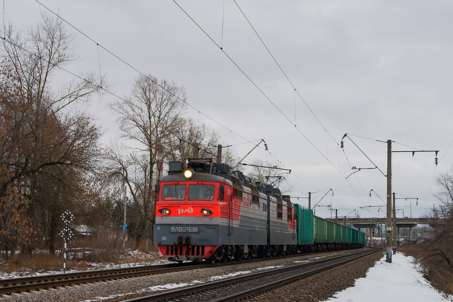 ВЛ80С-681