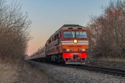 886 КБ