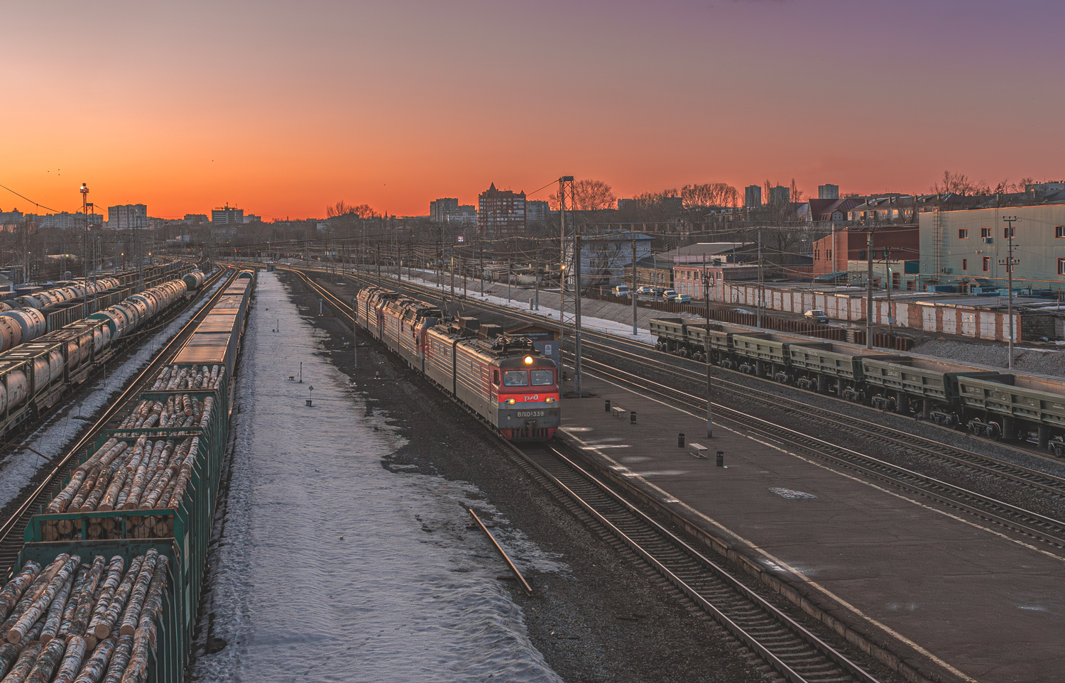 ВЛ10У-339