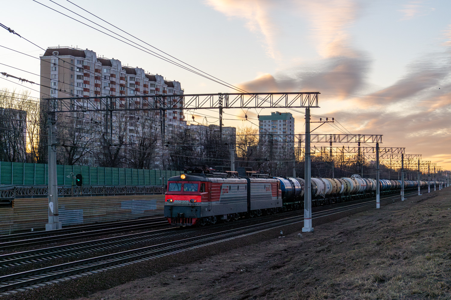 ВЛ10У-905