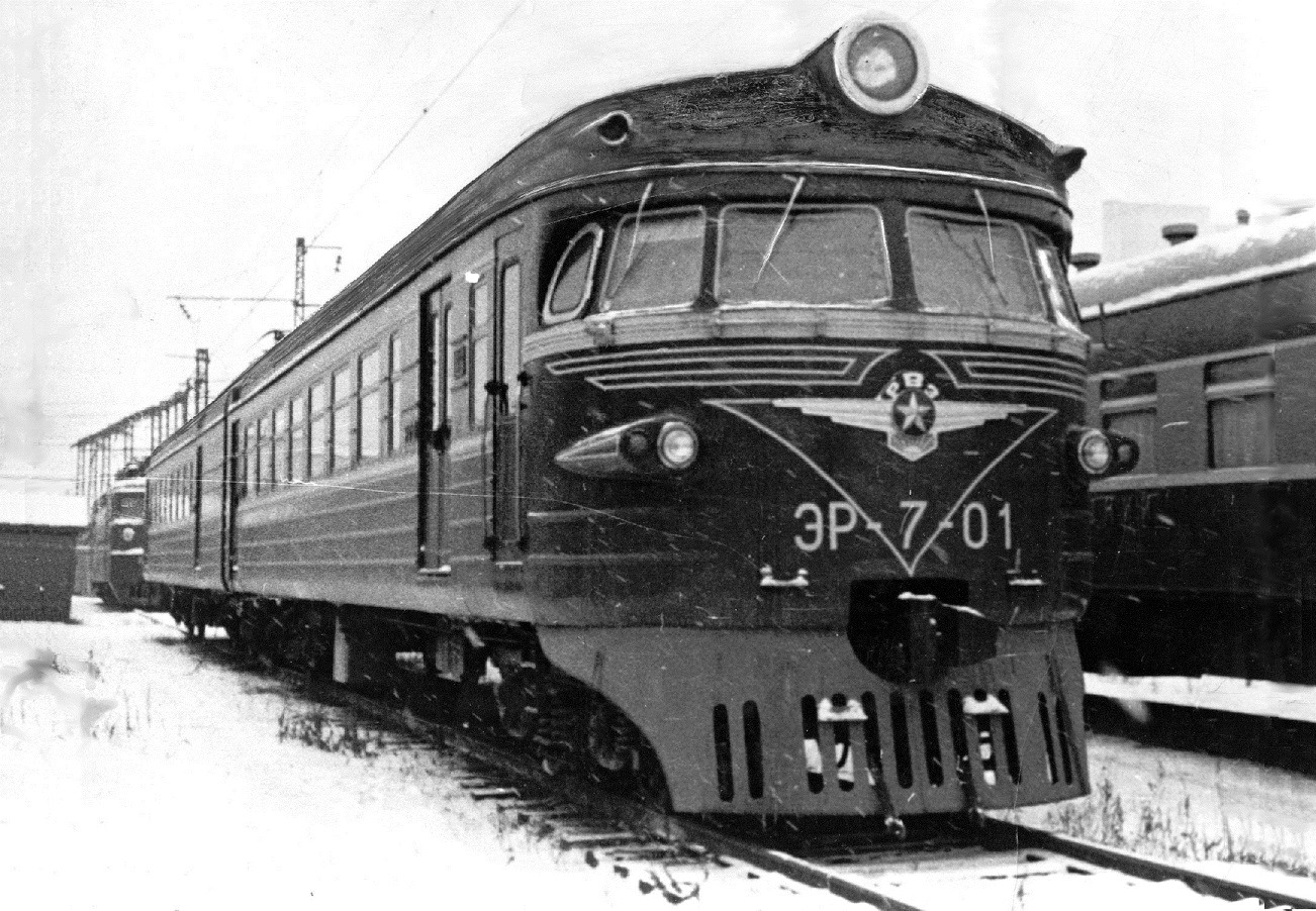 ЭР7-01