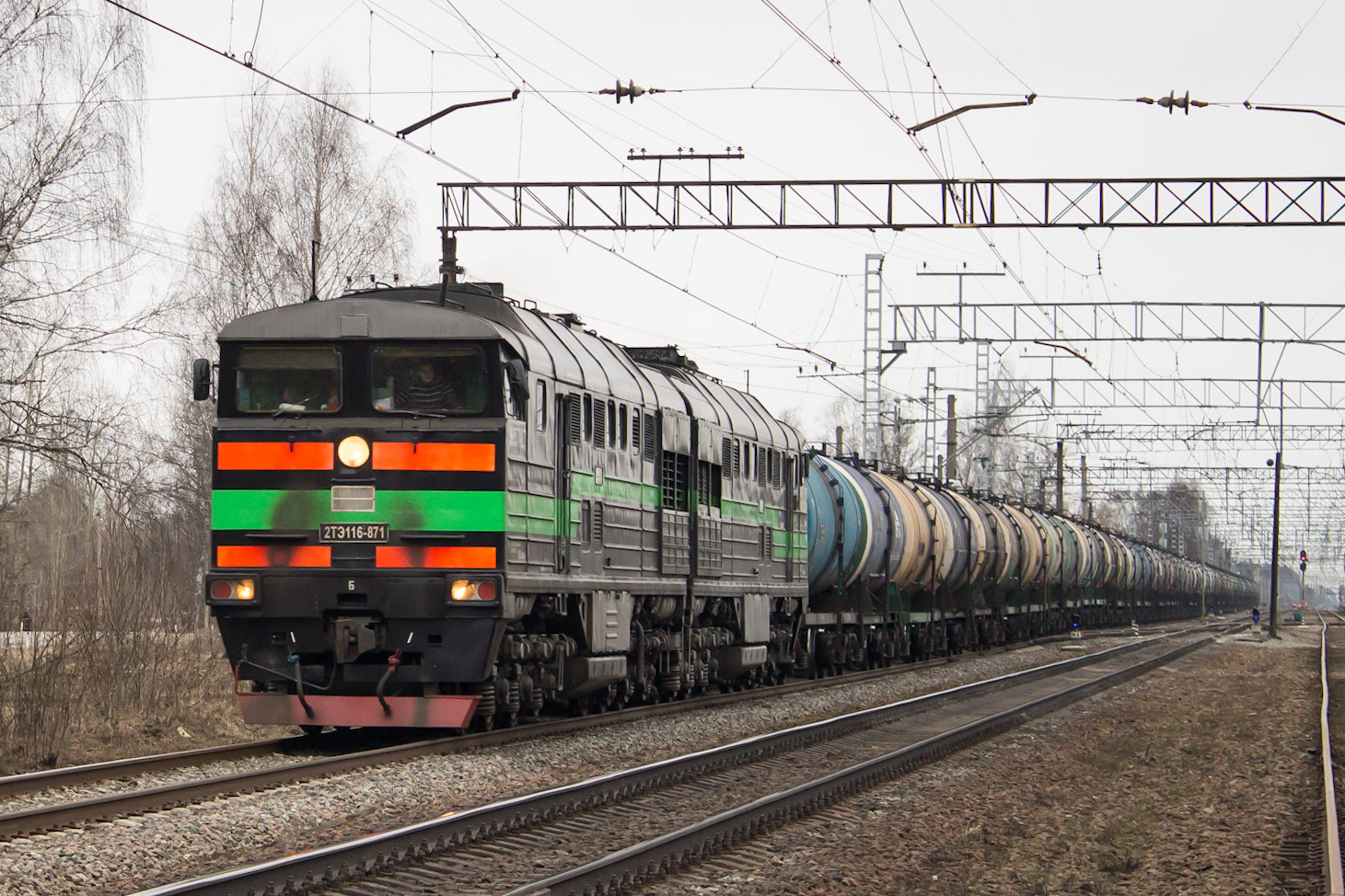 2ТЭ116-871