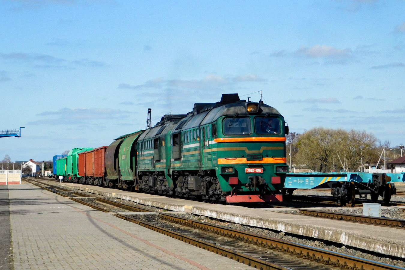 2М62-1097