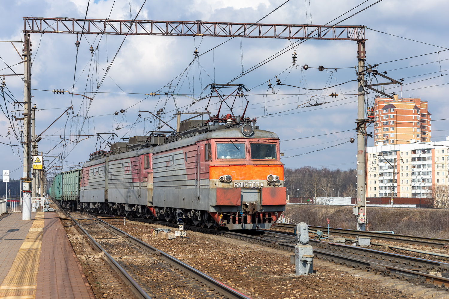 ВЛ11.8У-707