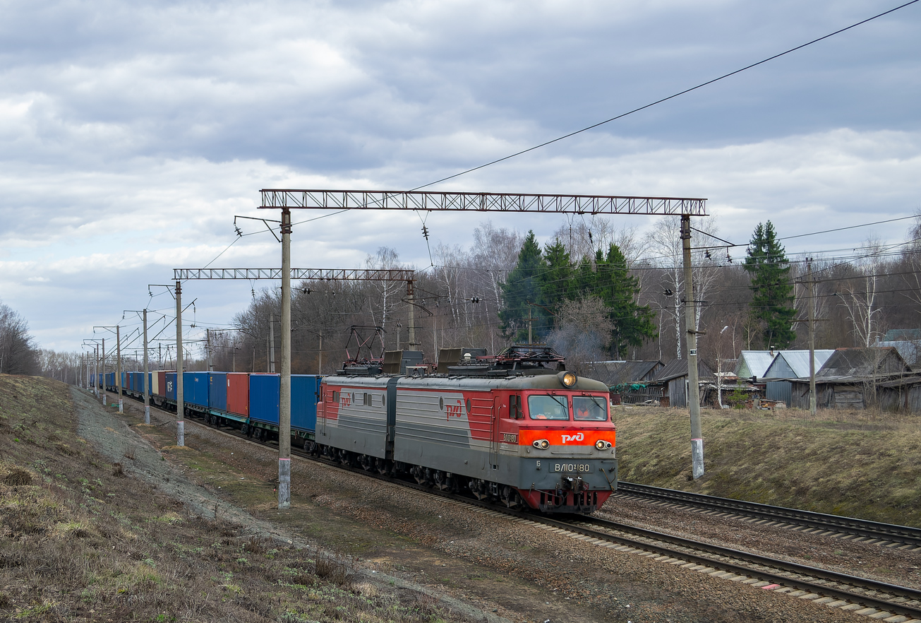 ВЛ10У-180