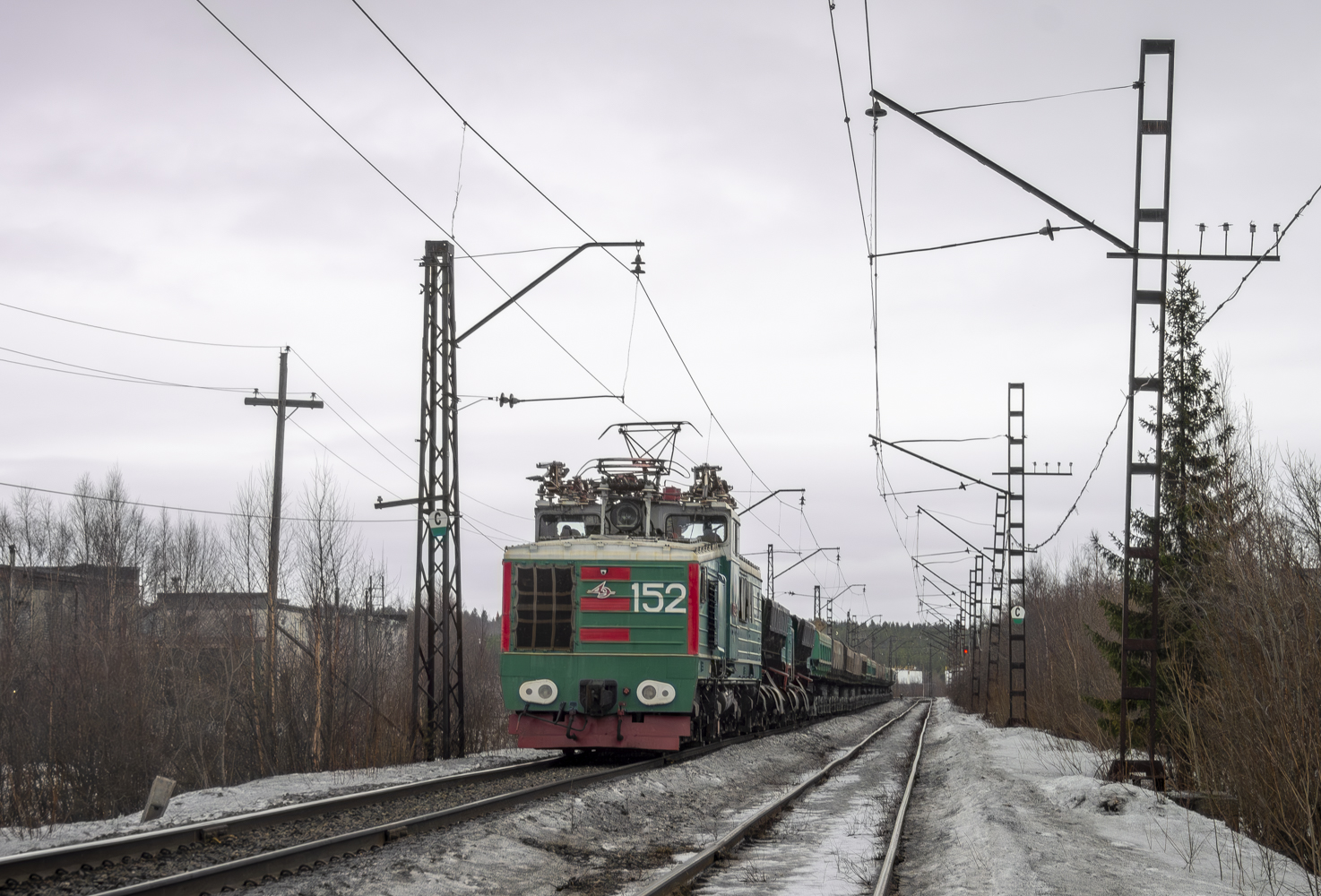 ПЭ2У-152